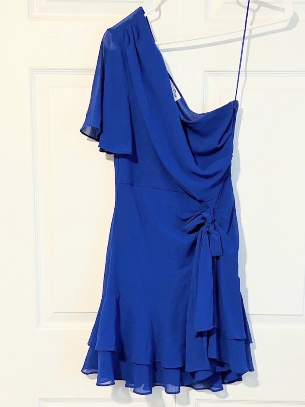Chic One-Shoulder Blue Dress